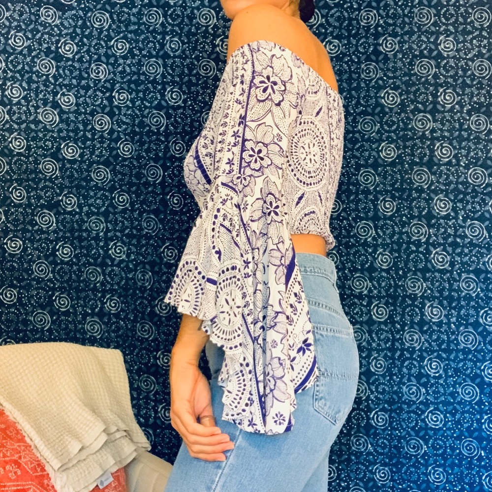 Brand Unknown Off Shoulder Top